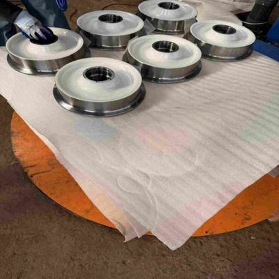 kupować Okrągłe koła do pojazdów ze stali stopowej kutej dla najwyższej ochrony przed korozją w kolorze czarnym lub srebrnym online manufacture