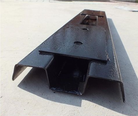 Podkład kolejowy ze stali używany do torów kolejowych Uic865 Szyna 36 kg BS75A BS80A BS80r BS90A Podkład kolejowy ze stali